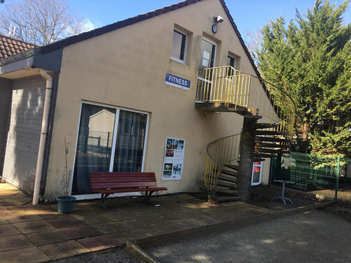 Mobilhome Familial 6 A 7 P 3 Chambres 42 M2 Saint Brevin Les Pierres Couchees Bagian luar foto