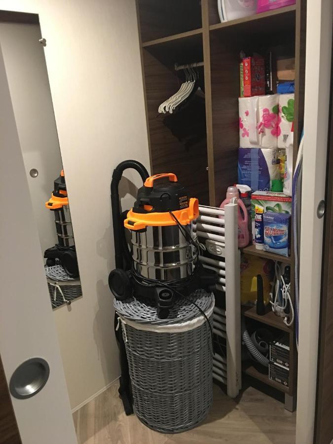 Mobilhome Familial 6 A 7 P 3 Chambres 42 M2 Saint Brevin Les Pierres Couchees Bagian luar foto