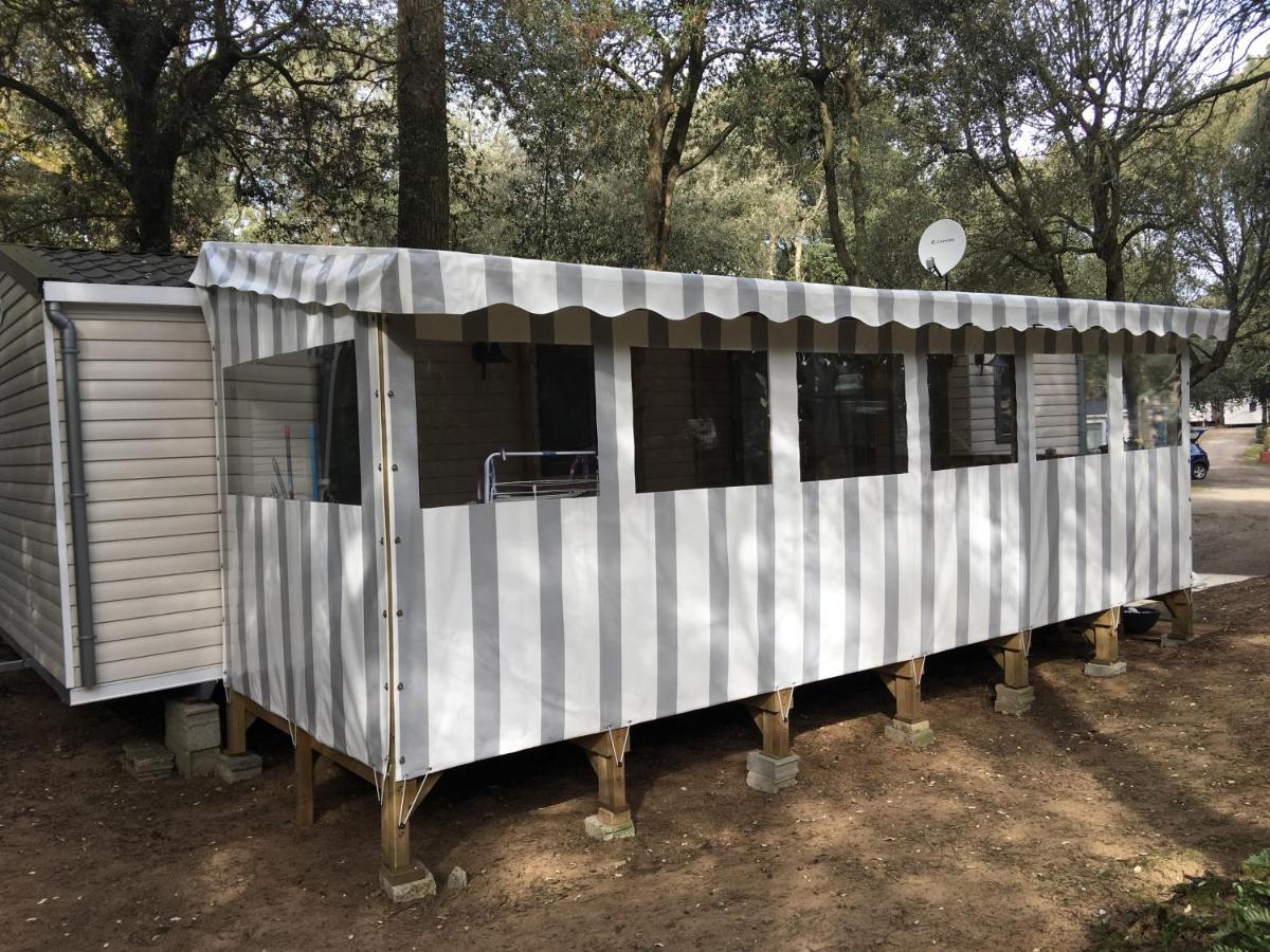 Mobilhome Familial 6 A 7 P 3 Chambres 42 M2 Saint Brevin Les Pierres Couchees Bagian luar foto