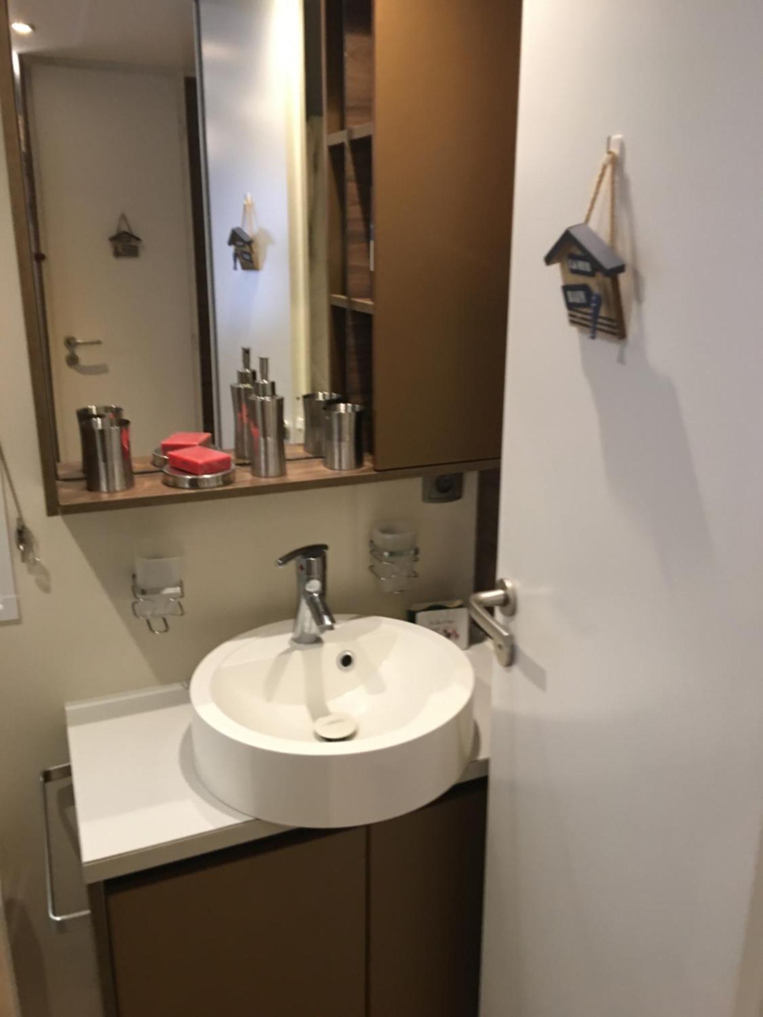 Mobilhome Familial 6 A 7 P 3 Chambres 42 M2 Saint Brevin Les Pierres Couchees Bagian luar foto
