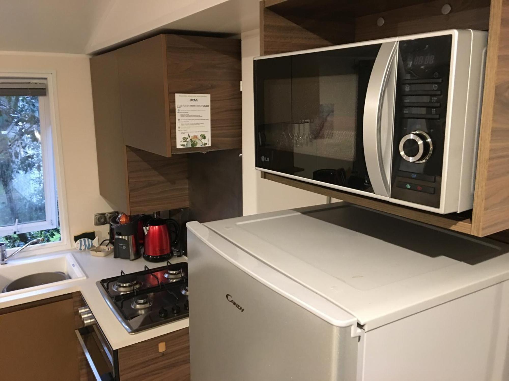Mobilhome Familial 6 A 7 P 3 Chambres 42 M2 Saint Brevin Les Pierres Couchees Bagian luar foto